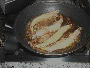 Marisc_a_la_paella2.JPG