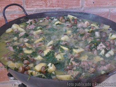 Recepta de cuina de Cassola de pagès amb cargols de Lleida