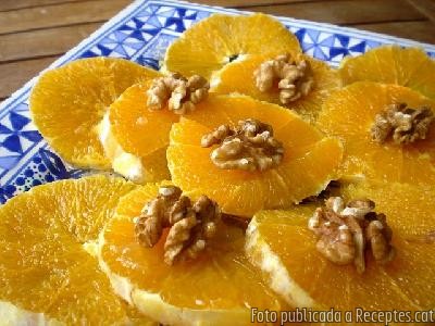 Recepta de cuina de Taronges amb mel i nous