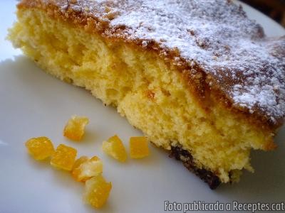 Recepta de cuina de Coca de taronja i xocolata