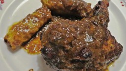 Recepta de cuina de Perdiu de caça estofada amb farcellets de col farcits de carn picada