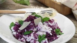 Recepta de cuina de Risotto de col llombarda o col morada