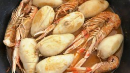 Recepta de cuina de Calamars farcits amb escamarlans