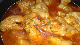 Recepta de cuina de Peus de porc amb romesco