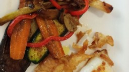 Recepta de cuina de Sípia a la planxa amb hortalisses i xampinyons