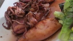 Recepta de cuina de Calamars al rom