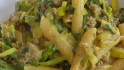 Recepta de cuina de Cassola de pasta i carn picada al curry