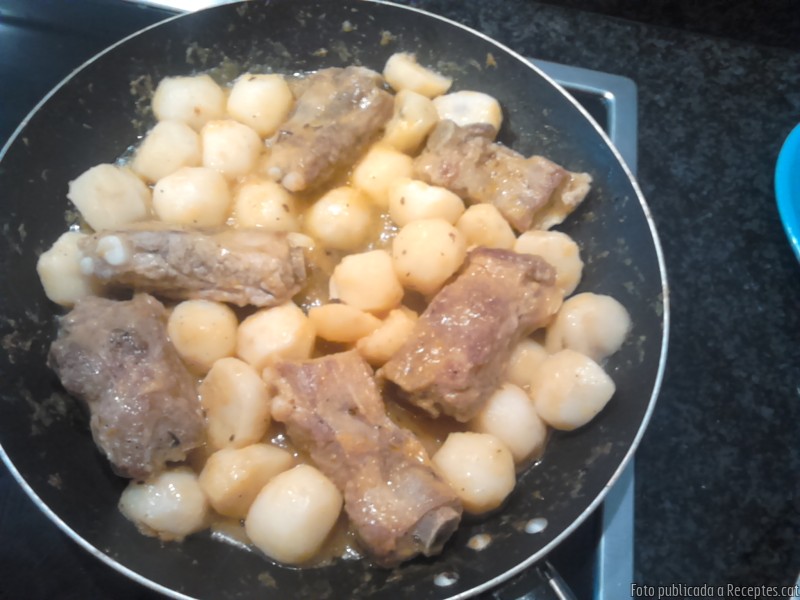 Costella de porc amb patacons