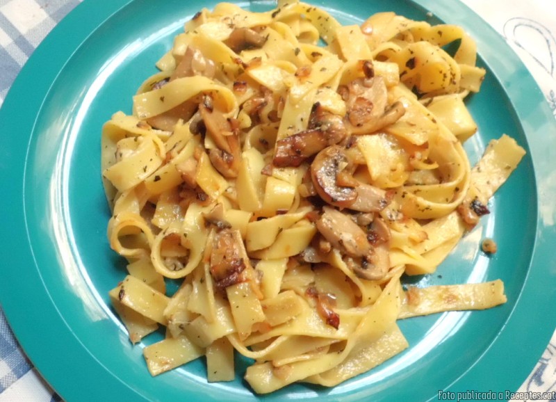 Tagliatelle amb champinyons