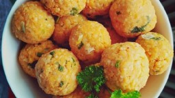 Recepta de cuina de Boles de pollastre amb gambetes