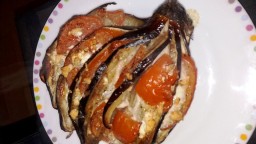 Recepta de cuina de Albergínies amb tomàquet i mozzarella
