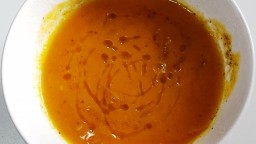 Recepta de cuina de Sopa de carbassa i ceba confitada