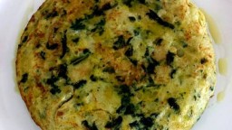 Recepta de cuina de Truita d’espinacs frescos amb patata i una mica de ceba