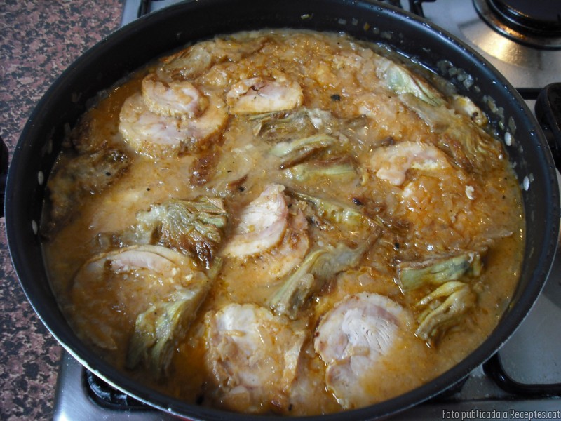 Pollastre amb carxofes
