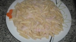 Recepta de cuina de Macarrons amb beixamel
