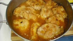 Llibrets de llom farcits amb salsa