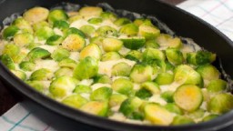 Recepta de cuina de Cols de Brussel·les al formatge crema, amb salsa de mostassa