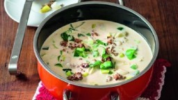 Recepta de cuina de Sopa de porro amb carn picada