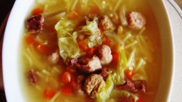 Recepta de cuina de Escudella barrejada