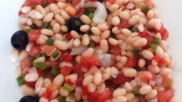 Recepta de cuina de Empedrat de mongetes amb toc de bacallà