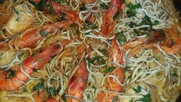 Recepta de cuina de Rap amb gambes i gules