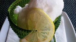 Recepta de cuina de Sorbet de llimona casolà