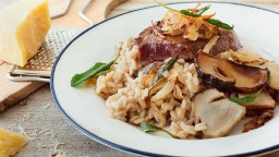 Recepta de cuina de Risotto de ceps (Boletus adulis) amb fetge de vedella