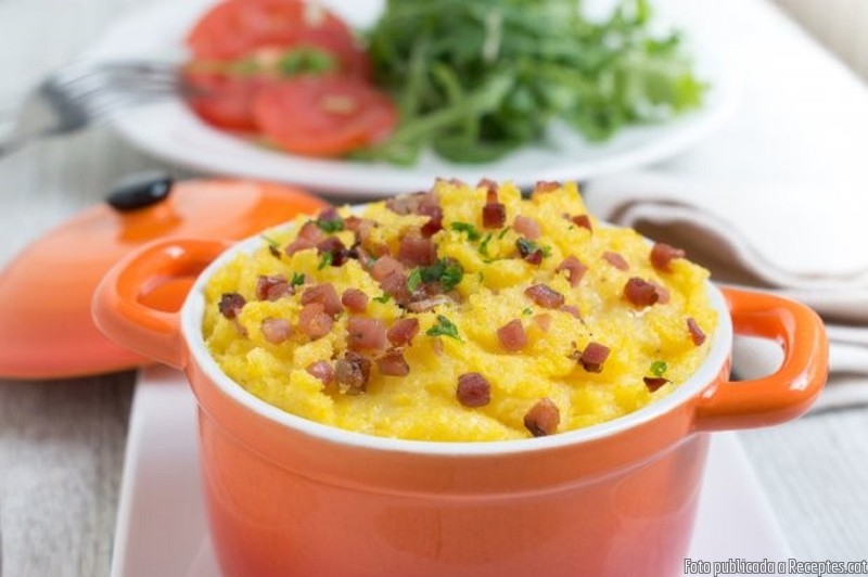 Cassola de polenta amb cansalada