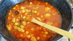 Recepta de cuina de Cigrons amb verdures i hortalisses a la salsa Rigamonti