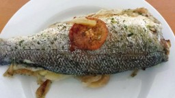 Recepta de cuina de Llobarro al forn