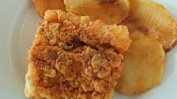 Recepta de cuina de Bacallà a la "llauna" amb llit de patates