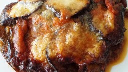 Recepta de cuina de Albergínies a la parmesana