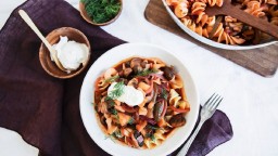 Recepta de cuina de Stroganoff de bolets amb pasta