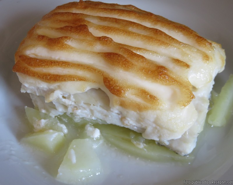 Lluç a la muselina d'alls