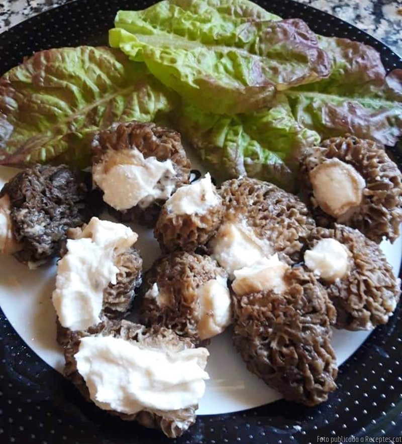 Múrgoles farcides de brandada de bacallà