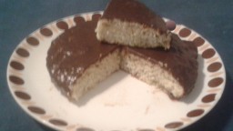 Recepta de cuina de Pastís de coco amb cobertura de xocolata