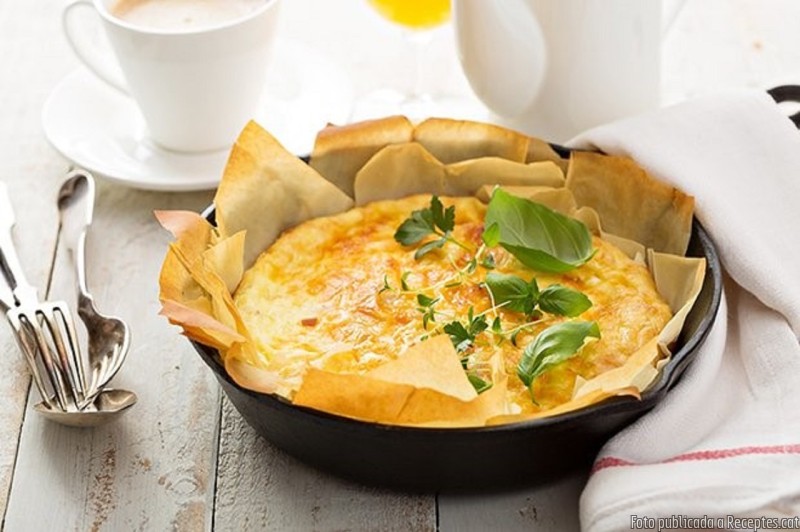 Pastís de porro amb pernil curat