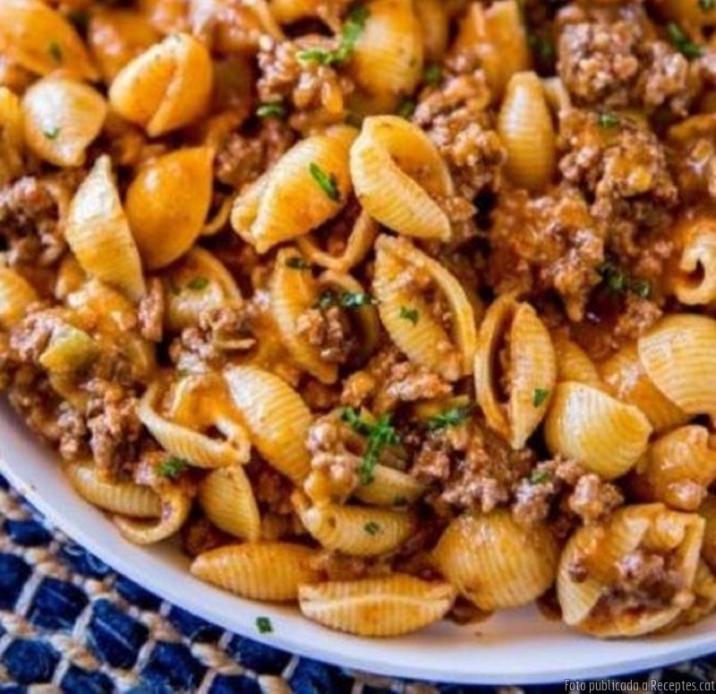 Pasta amb carn picada