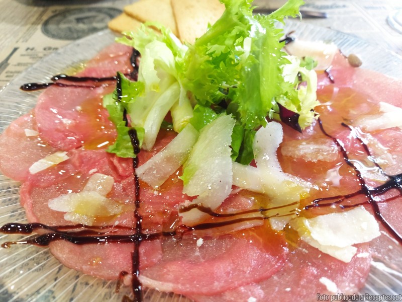 Carpaccio de vedella  i verduretes