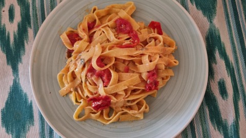 Tagliatele amb cherrys i gorgonzola