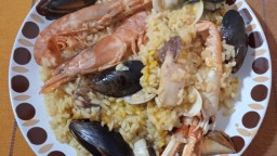 Paella de marisc congelat ràpid