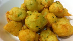 Bunyols de bròquil amb pernil