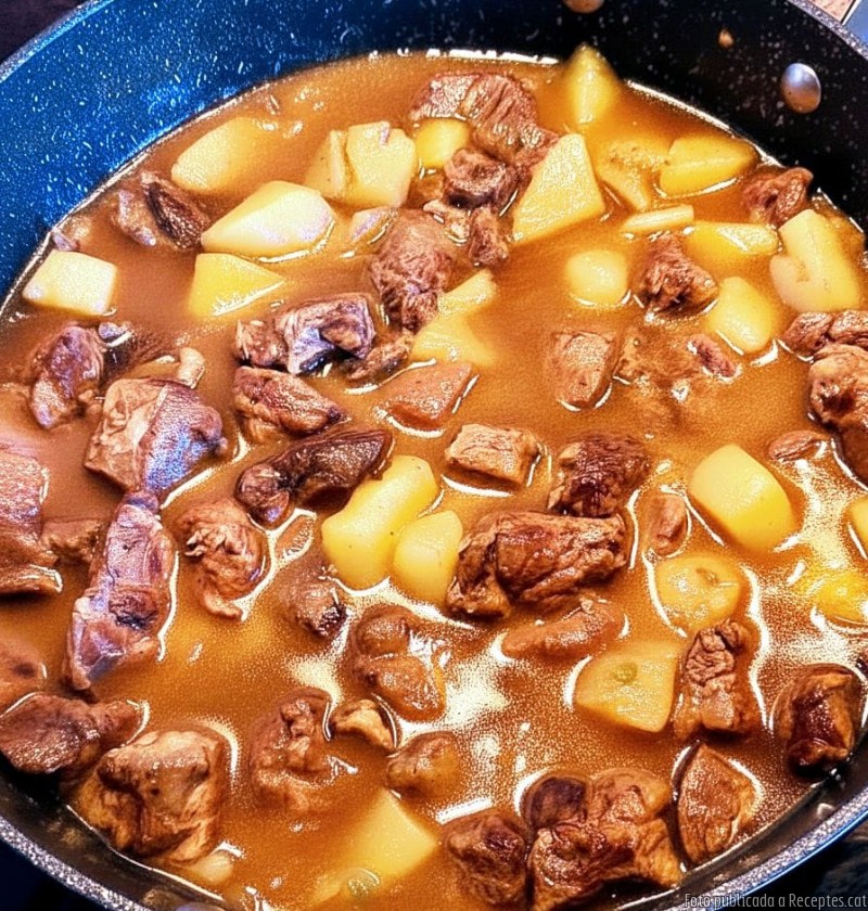 Estofat de carn de cavall amb castanyes al Pedro Ximenez