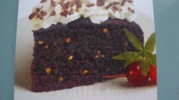 Recepta de cuina de Pastis  de xocolate i fruits secs