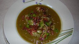 Recepta de cuina de Crema de verdures amb cruixent de bacon i porro