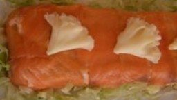 Recepta de cuina de Pastís de pa de motlle i salmó fumat