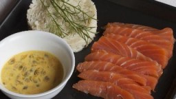 Recepta de cuina de Salmó amb salsa de maracujà