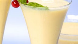 Recepta de cuina de Batut de fruites confitades
