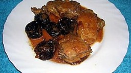 Recepta de cuina de Conill amb prunes