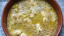 Recepta de cuina de Lluç al forn amb salsa d’ametlles